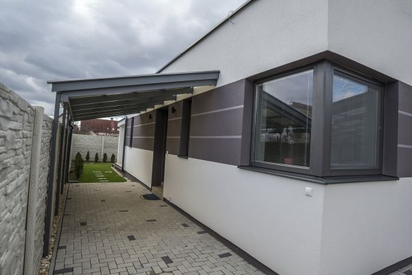 Aluminum Carport Assembly